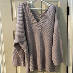 H&M V-Neck Ribbed Knit Sweater - Lavender